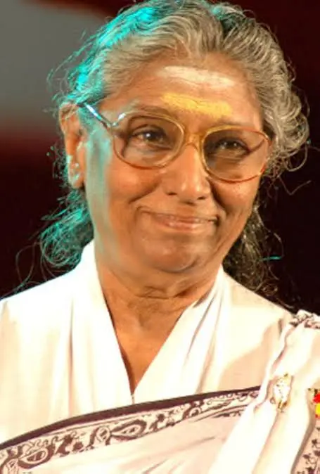 തെന്നിന്ത്യന്‍ വാനമ്പാടി എസ്.ജാനകി അന്തരിച്ചു;വിടച്ചെല്ലിയത് മലയാളം ഉള്‍പ്പടെ 18 ഭാഷകളില്‍ നാല്‍പതിനായിരത്തോളം പാട്ടുകളുടെ സ്വരത്തിനുടമ