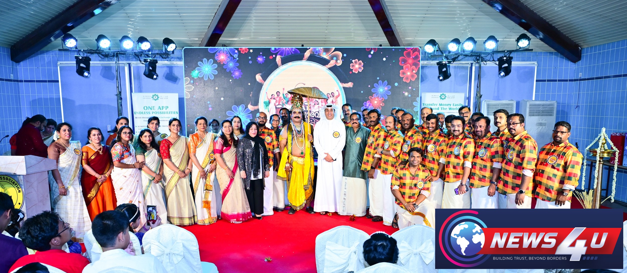 മുഖ്യാതിഥി മുഹമ്മദ് അബ്ദുള്ള അല്‍ ആരാദയ്ക്ക് ഒപ്പം ഇടുക്കി അസോസിയേഷന്‍ ഭാരവാഹികള്‍
